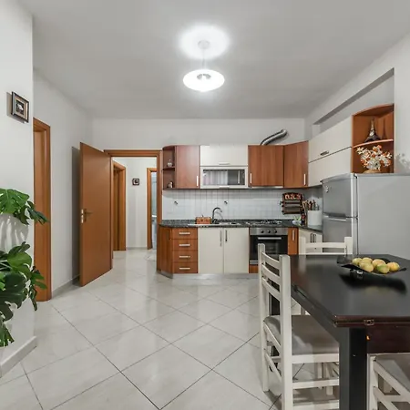 Royal Serenity Beachfront Two-bedroom Apartment *